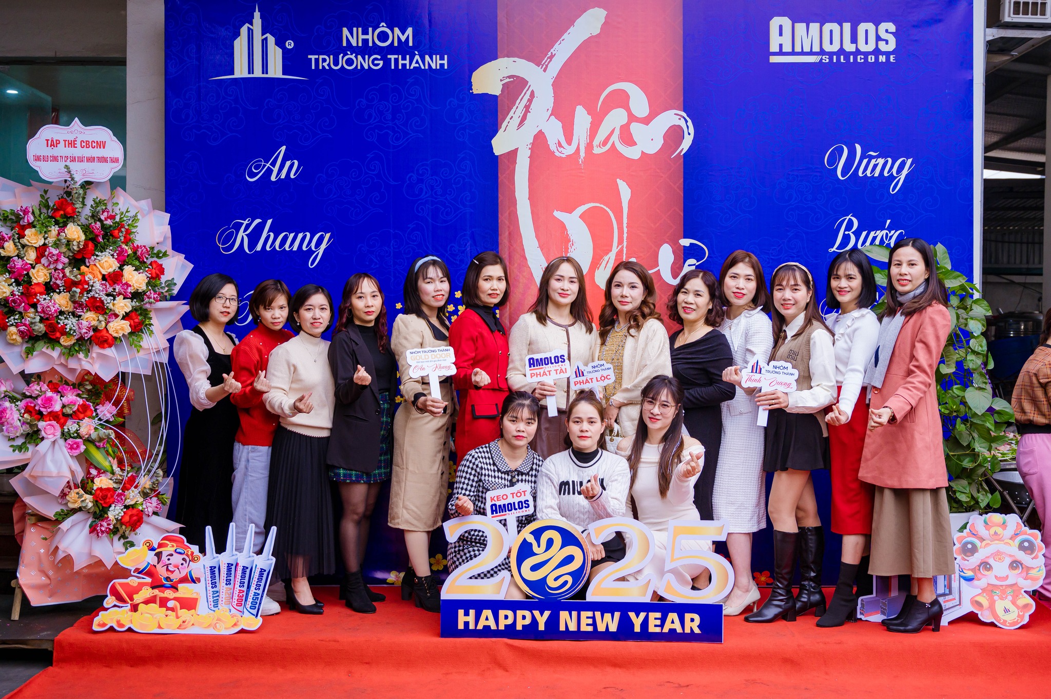 NhÔm TrƯỜng ThÀnh ChÀo ĐÓn Ất TỴ 2025